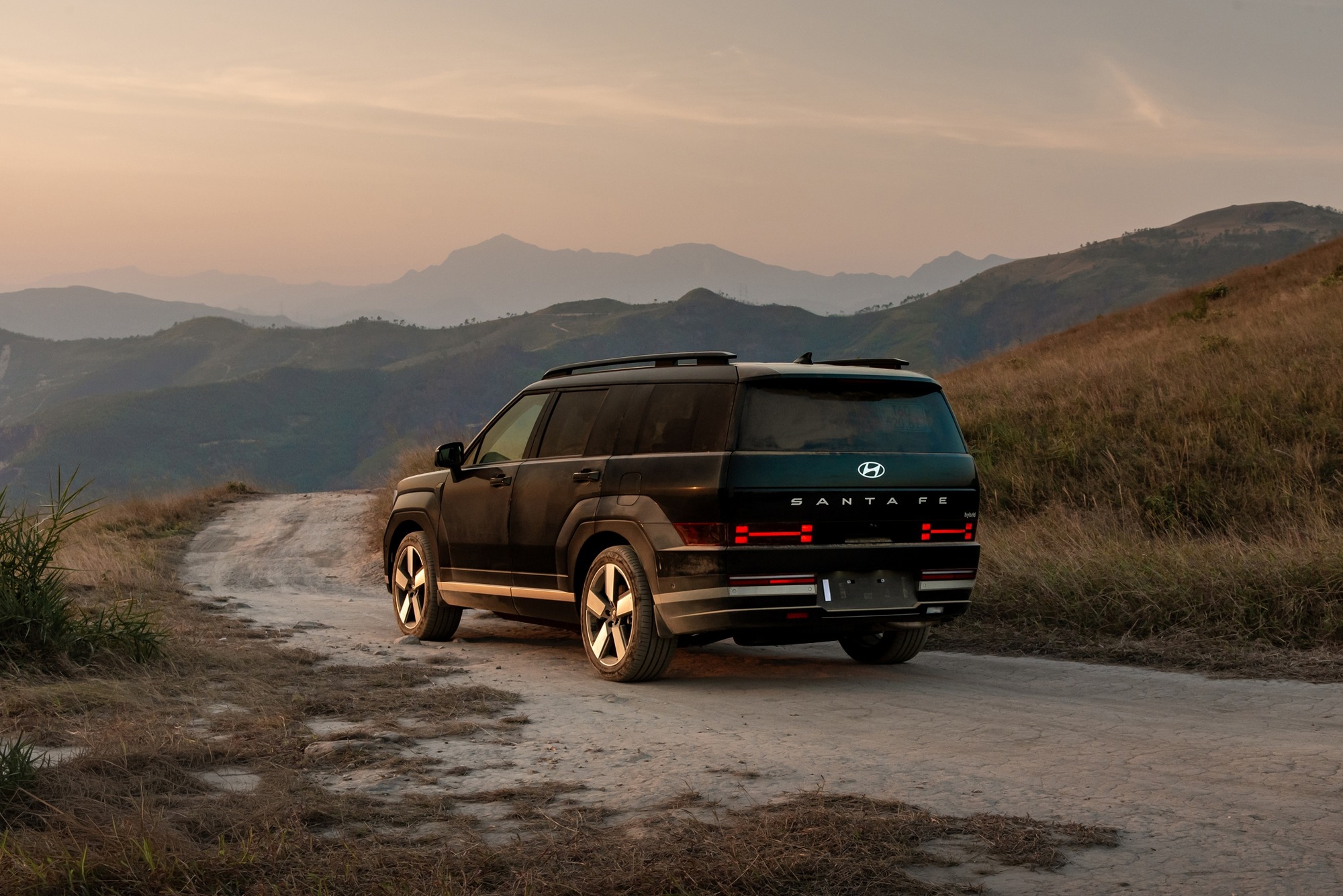 Hết thời mua xe một nơi, bảo hiểm một nẻo: C&aacute;c h&atilde;ng &ocirc; t&ocirc; Việt Nam đang muốn lo từ A đến Z cho chủ xe- Ảnh 4.