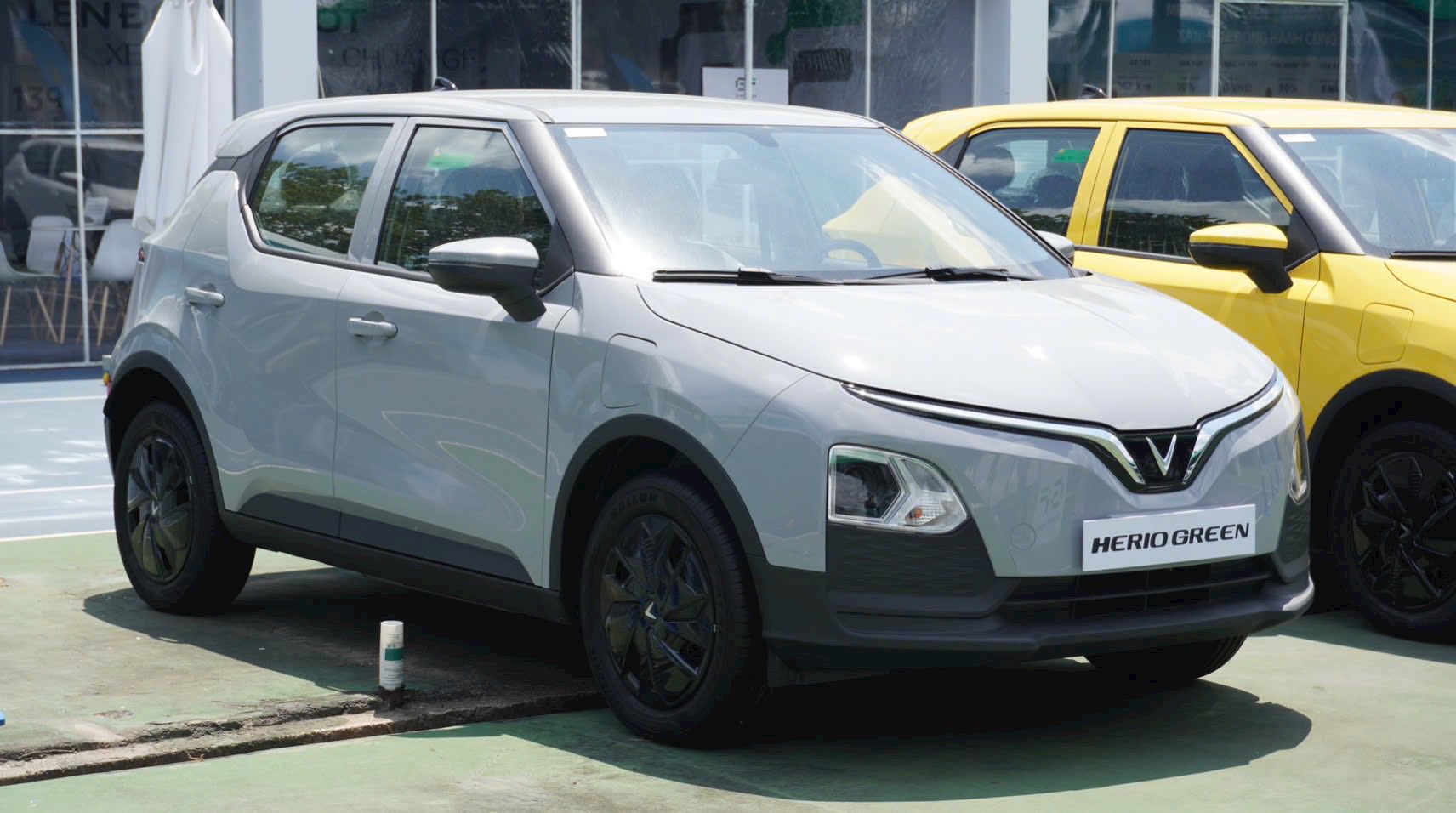 Rộ h&igrave;nh ảnh VinFast Herio Green bản rẻ nhất gi&aacute; 479 triệu đồng: M&agrave;n h&igrave;nh k&iacute;ch thước khủng nhưng phải đ&aacute;nh đổi v&agrave;i thứ- Ảnh 4.