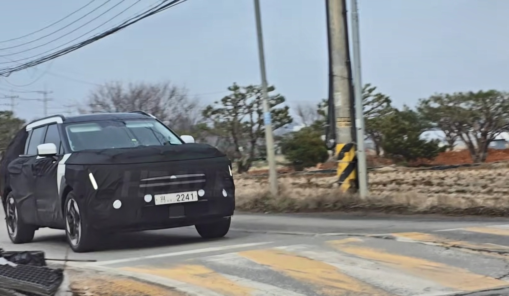 Hyundai &uacute;p mở ra mắt mẫu xe mới ngay đầu th&aacute;ng 4: Dễ l&agrave; Tucson thế hệ mới, động cơ hybrid, c&oacute; bản hiệu suất cao- Ảnh 2.