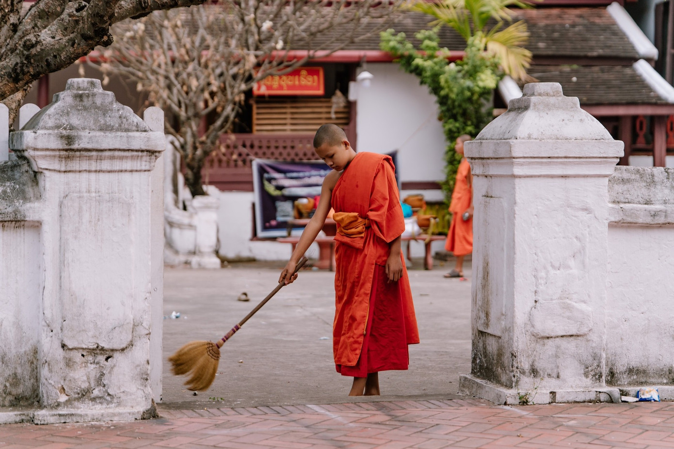 Cặp đ&ocirc;i m&aacute;ch kinh nghiệm l&aacute;i &ocirc; t&ocirc; du lịch L&agrave;o 8 ng&agrave;y với 15 triệu đồng- Ảnh 9.