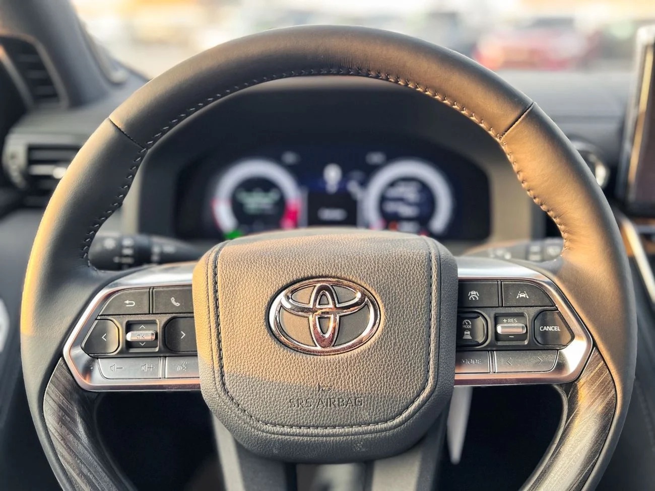 Toyota Land Cruiser hybrid nhận cọc tại Việt Nam: Gi&aacute; dự kiến tăng nhẹ, mạnh hơn cả &lsquo;Mẹc G&rsquo; mới sắp về, dễ ra mắt năm nay- Ảnh 5.