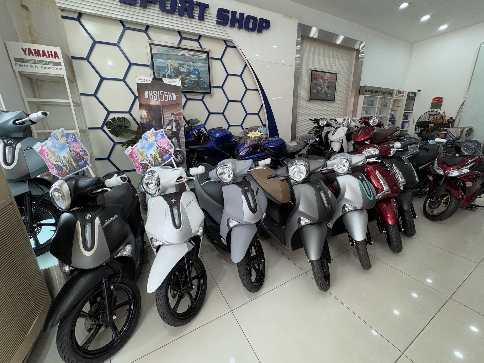 Tiêu thụ xe máy điện tăng sốc, doanh số xe xăng chững lại- Ảnh 1. Tiêu thụ xe máy điện tăng sốc, doanh số xe xăng chững lại- Ảnh 1.