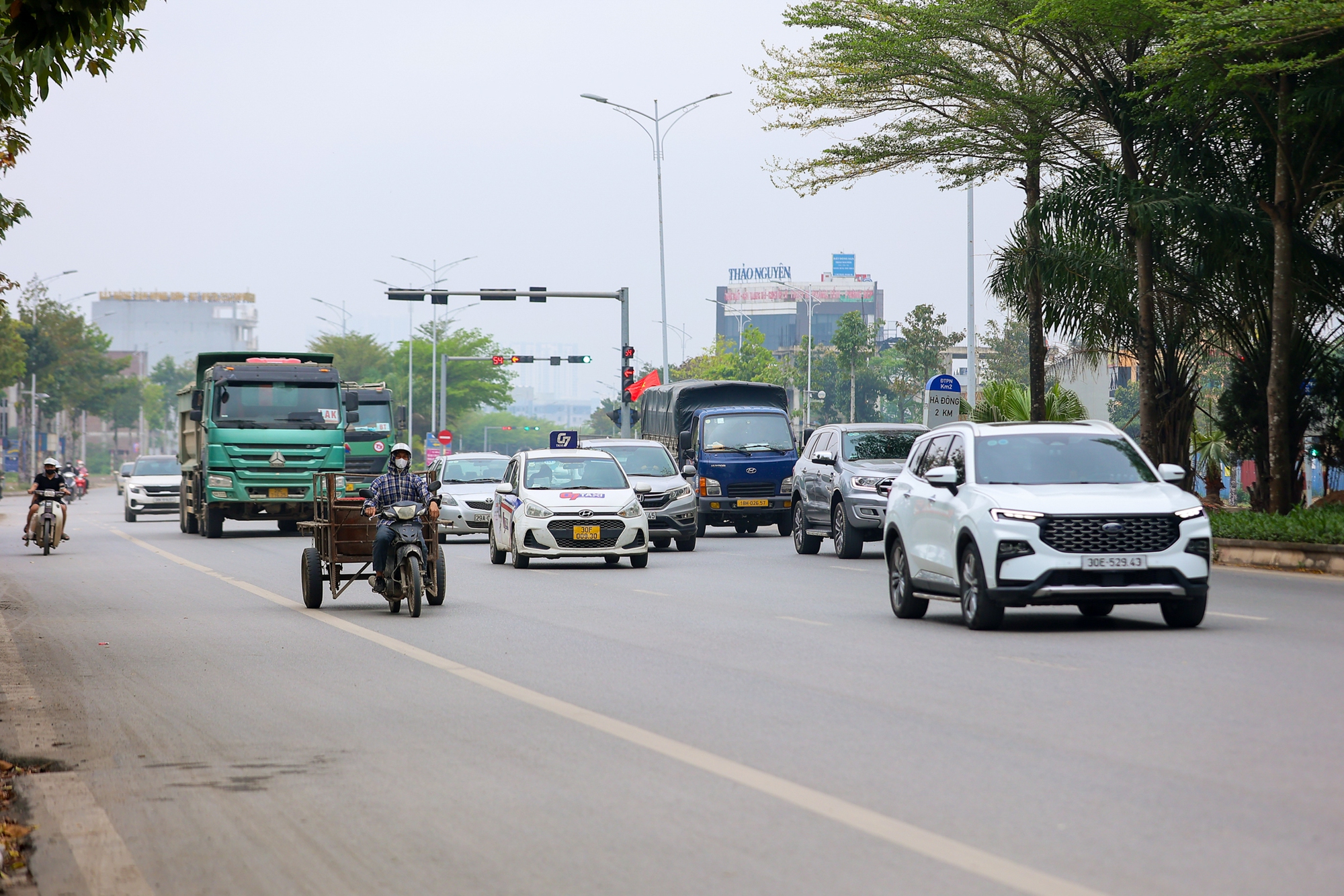 To&agrave;n cảnh mạng lưới giao th&ocirc;ng h&agrave;ng trăm ngh&igrave;n tỷ kết nối đại đ&ocirc; thị lớn nhất cả nước: Đường 90 m, cao tốc 12 l&agrave;n xe, ga rộng nhất của tuyến đường sắt 67 tỷ USD- Ảnh 11.