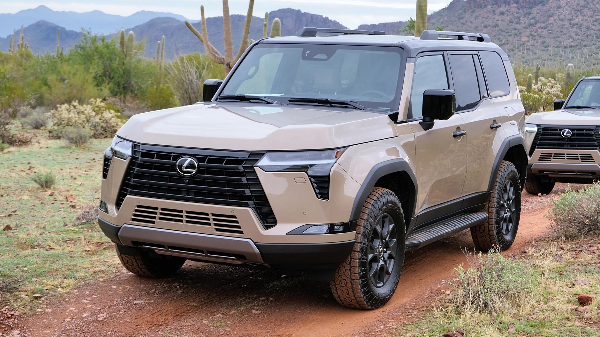 Thông tin này cho thấy Lexus GX sắp có bản hybrid: Công suất có thể tới 437hp, mạnh gần ngang Mercedes G 500 sắp về Việt Nam- Ảnh 3. Thông tin này cho thấy Lexus GX sắp có bản hybrid: Công suất có thể tới 437hp, mạnh gần ngang Mercedes G 500 sắp về Việt Nam- Ảnh 3.