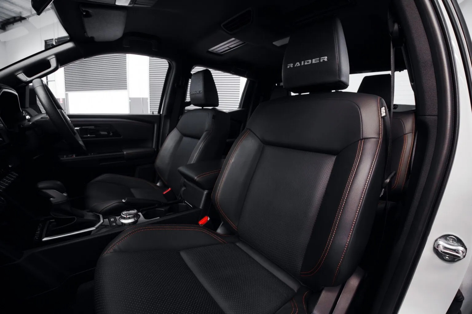 Mitsubishi Triton thêm bản mới cho dân mê off-road: Mâm mới, lốp lớn, giảm xóc độc quyền, đã thử nghiệm qua 7.000km địa hình khắc nghiệt- Ảnh 16. Mitsubishi Triton thêm bản mới cho dân mê off-road: Mâm mới, lốp lớn, giảm xóc độc quyền, đã thử nghiệm qua 7.000km địa hình khắc nghiệt- Ảnh 16.