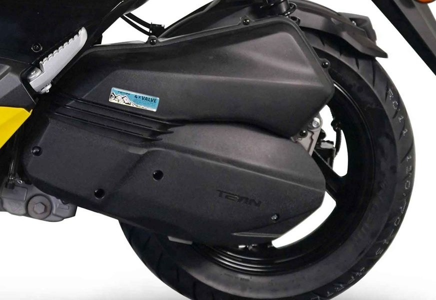 Chưa đến 50 triệu đã có thể mua được xe tay ga sở hữu loạt công nghệ khủng và ngoại hình y hệt Yamaha XMAX- Ảnh 7. Chưa đến 50 triệu đã có thể mua được xe tay ga sở hữu loạt công nghệ khủng và ngoại hình y hệt Yamaha XMAX- Ảnh 7.