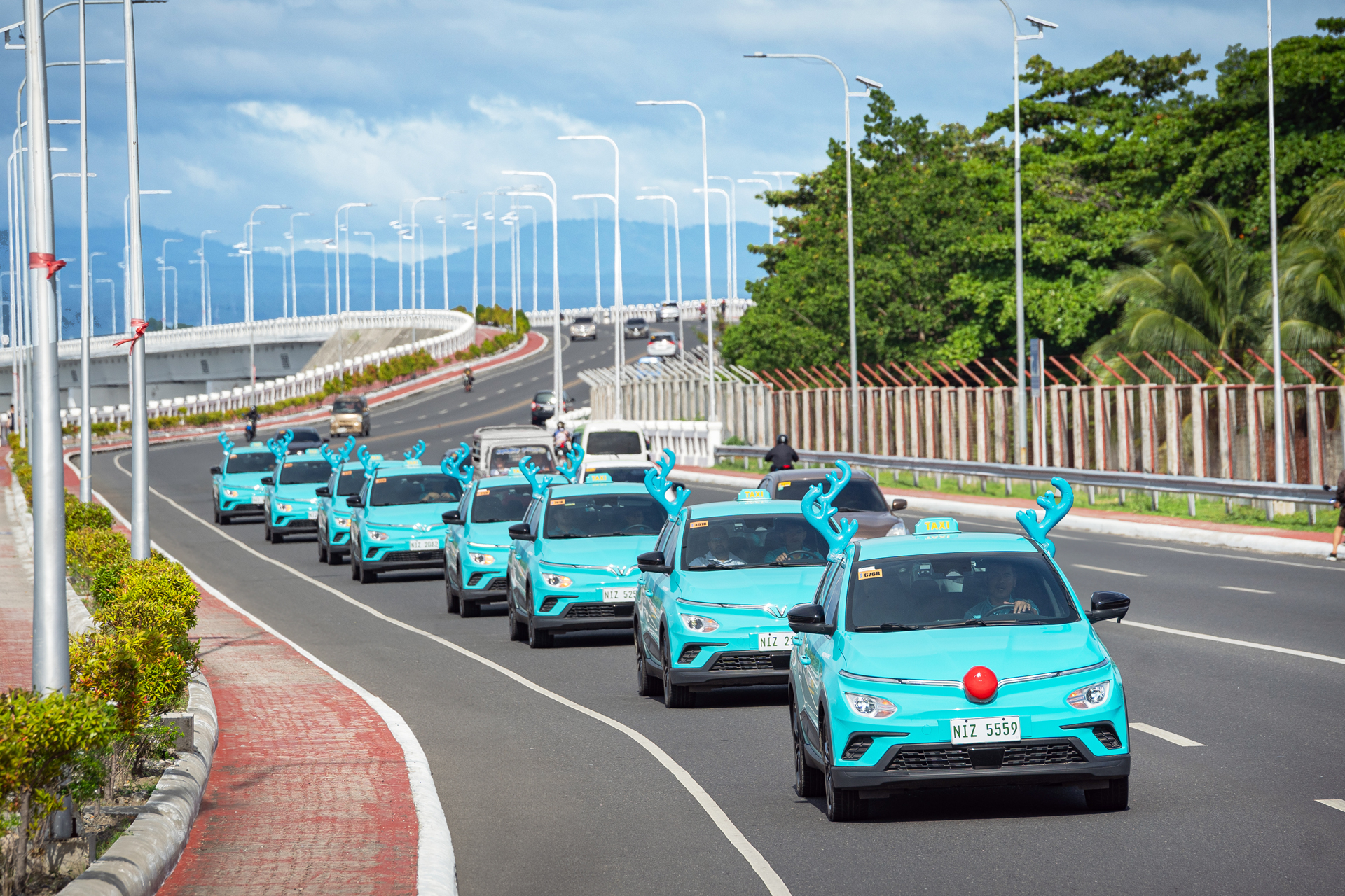 Xanh SM ch&iacute;nh thức đổi t&ecirc;n th&agrave;nh Green SM: V&igrave; sao tr&ocirc;ng rất "blue" m&agrave; lại d&ugrave;ng "green"?- Ảnh 4.