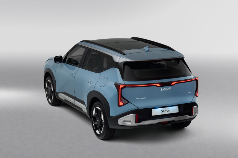 Kia Seltos thế hệ mới ra mắt: C&oacute; hybrid, dẫn động 4 b&aacute;nh, hứa hẹn tạo cơn sốt khi về Việt Nam- Ảnh 2.