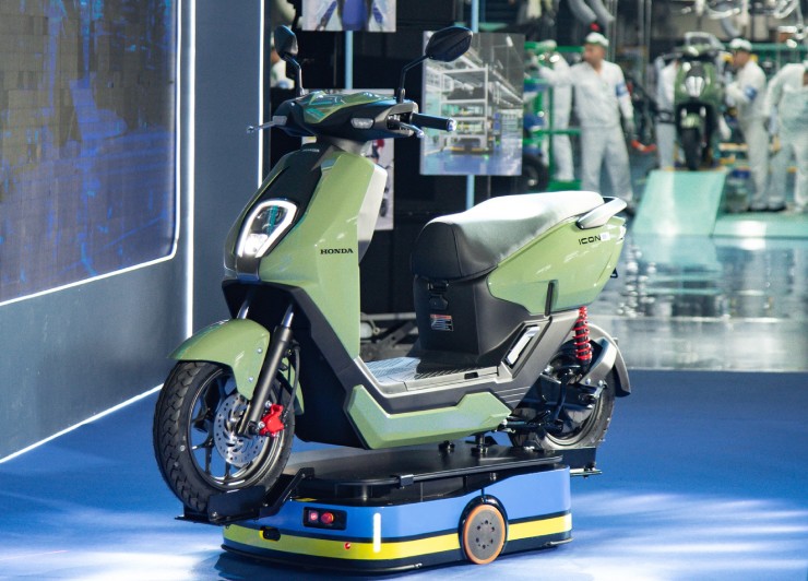 Xe m&aacute;y điện Honda được lắp r&aacute;p tại Việt Nam sẽ được xuất khẩu sang Nhật Bản- Ảnh 2.