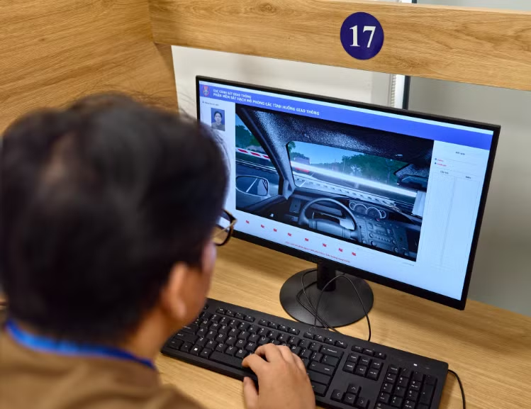 Từ th&aacute;ng sau, thi bằng l&aacute;i xe c&oacute; thay đổi mới, người d&acirc;n n&ecirc;n biết- Ảnh 1.