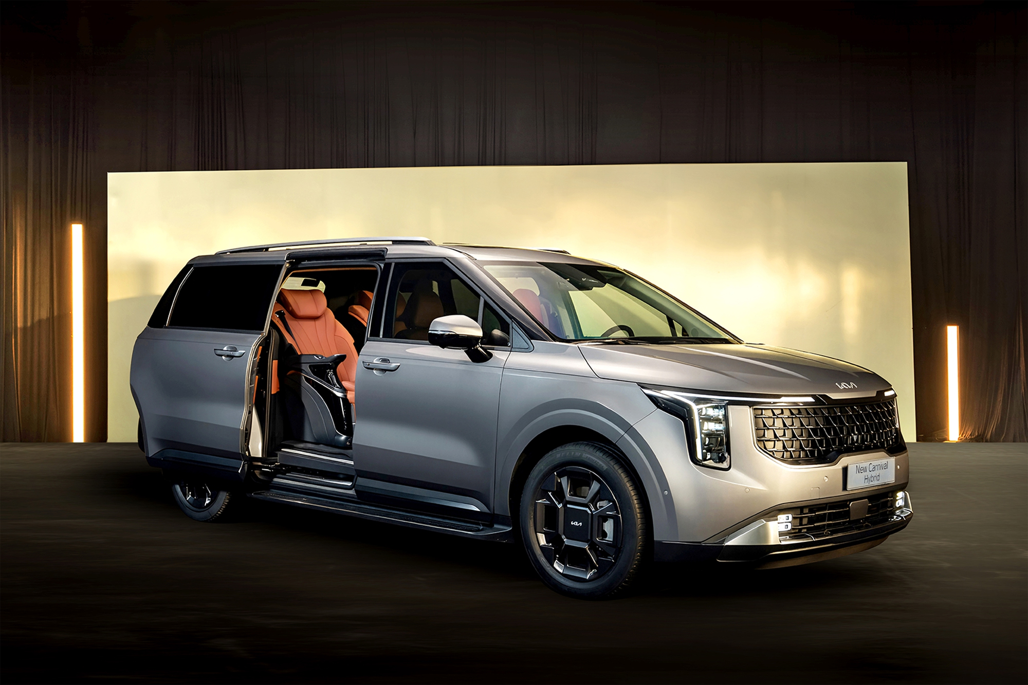 Loạt xe Kia giảm gi&aacute; h&agrave;ng chục triệu đồng, c&oacute; mẫu rẻ hơn cả xe hạng A- Ảnh 1.