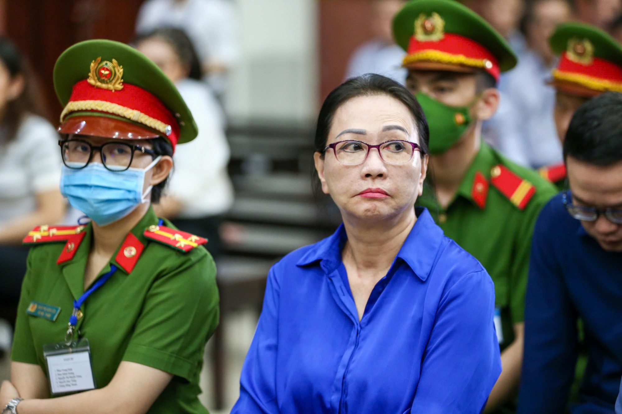 Những lần điều chỉnh gi&aacute; bộ sưu tập du thuyền của b&agrave; Trương Mỹ Lan- Ảnh 1.