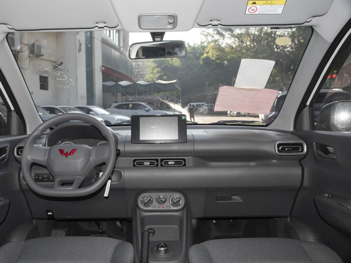 MPV điện Wuling HG7 nhận cọc tại Việt Nam: Gi&aacute; dự kiến 499 triệu, đi 300 km/sạc, &lsquo;phả hơi n&oacute;ng&rsquo; l&ecirc;n BYD M6- Ảnh 5.