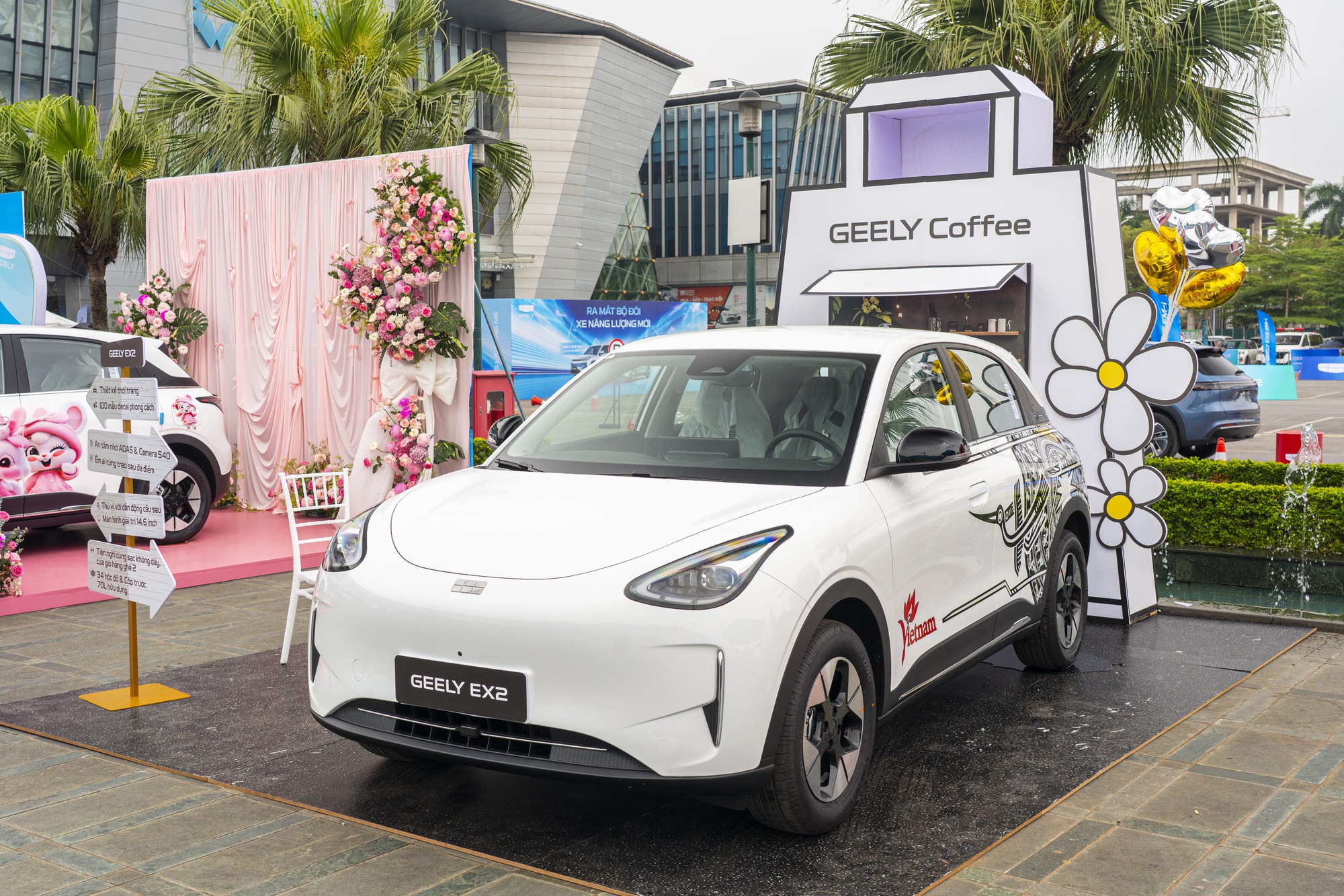 Loạt b&agrave;i thử vận h&agrave;nh cho thấy định hướng ch&uacute; trọng an to&agrave;n tr&ecirc;n Geely EX2- Ảnh 6.