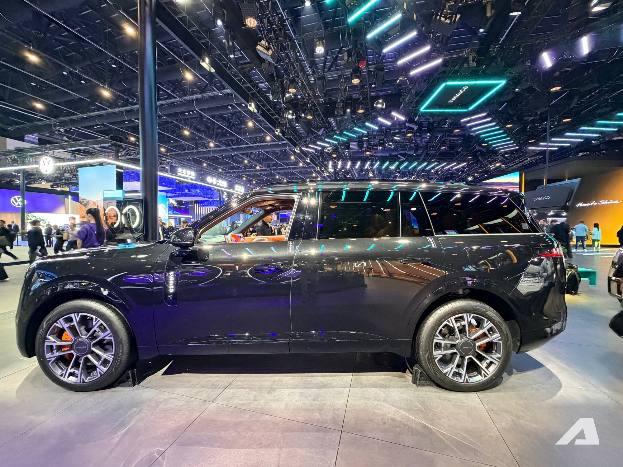 Cận cảnh Lynk & Co 900 sắp b&aacute;n tại Việt Nam: Thiết kế, tiện nghi như SUV hạng sang, nhiều c&ocirc;ng nghệ vận h&agrave;nh, an to&agrave;n ti&ecirc;n tiến- Ảnh 2.