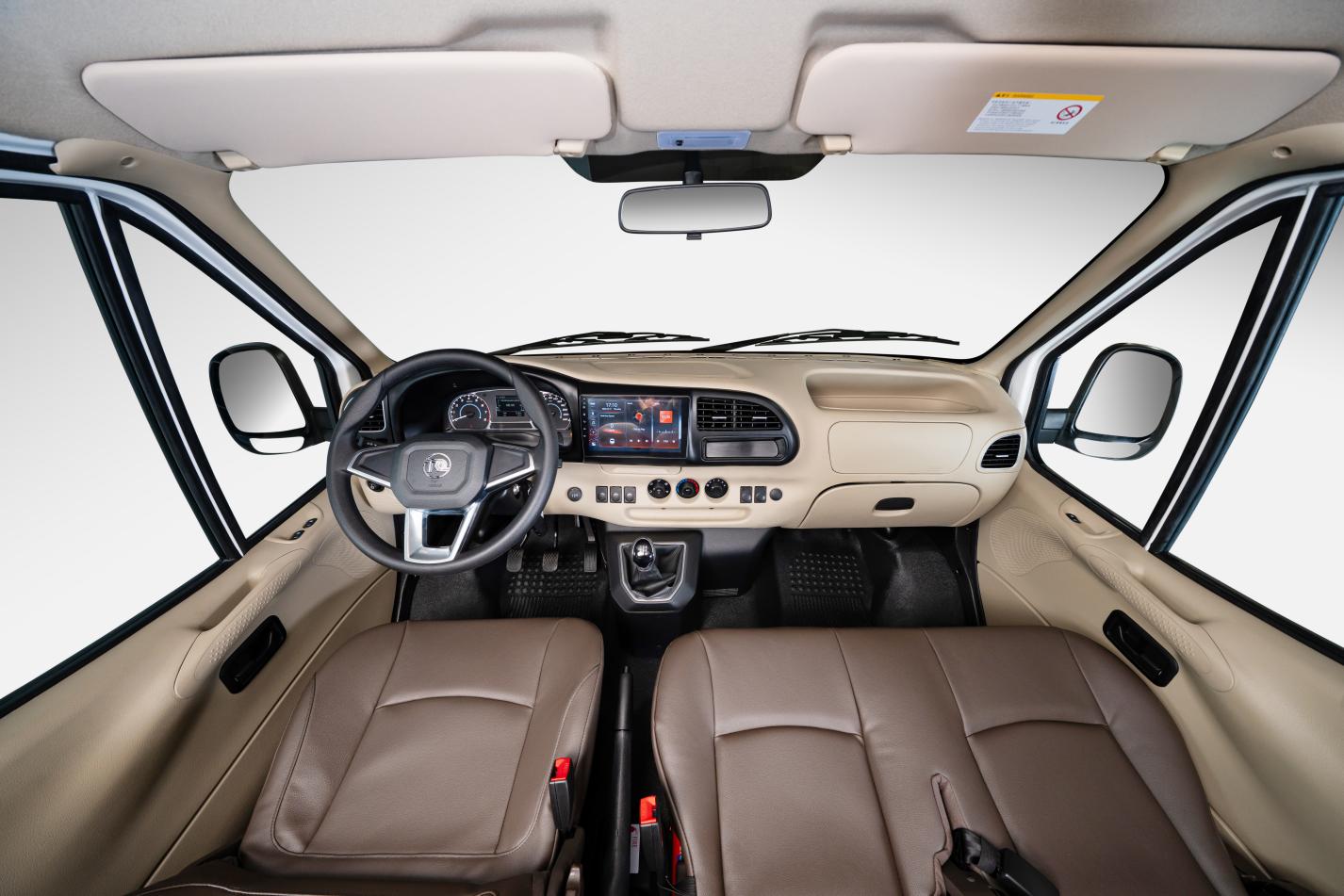 TQ FORTUNE &ndash; Minibus 16 chỗ ch&iacute;nh thức ra mắt tại Việt Nam: Động cơ ISUZU, giải ph&aacute;p tối ưu cho vận h&agrave;nh kinh doanh hiện đại- Ảnh 3.