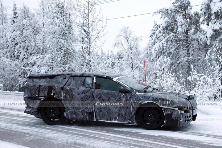 Ferrari Luce tr&igrave;nh l&agrave;ng: Si&ecirc;u xe giới hạn c&oacute; gi&aacute; b&aacute;n hơn 127 tỷ đồng- Ảnh 3.