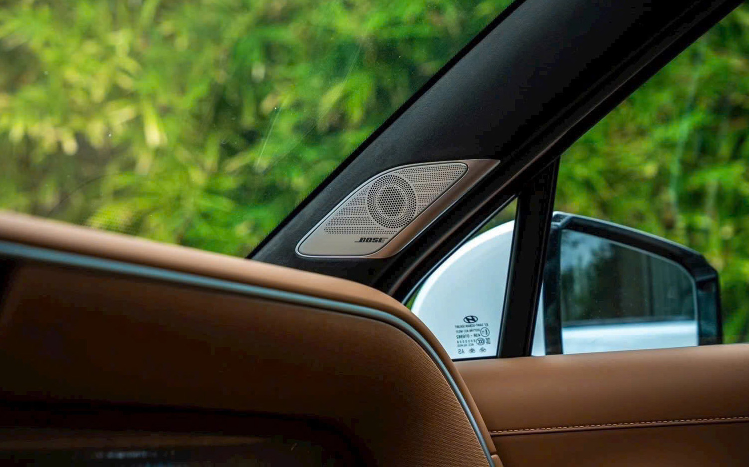 Đại l&yacute; b&aacute;o Hyundai Palisade gi&aacute; tạm t&iacute;nh từ hơn 1,7 tỷ đồng tại Việt Nam: 3 phi&ecirc;n bản, t&ugrave;y chọn m&aacute;y xăng turbo, hybrid mạnh hơn Santa Fe- Ảnh 11.