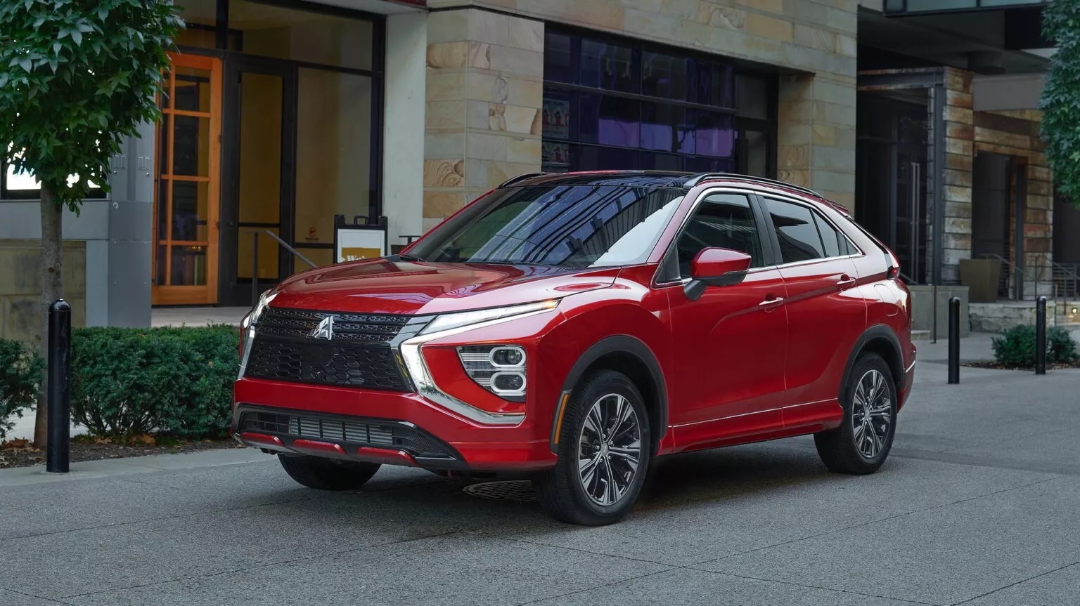 Mitsubishi Outlander Sport từng b&aacute;n ở Việt Nam bỗng dưng &lsquo;hot&rsquo; lại tại một thị trường: Doanh số gần vượt tất cả c&aacute;c xe kh&aacute;c của h&atilde;ng gộp lại- Ảnh 3.