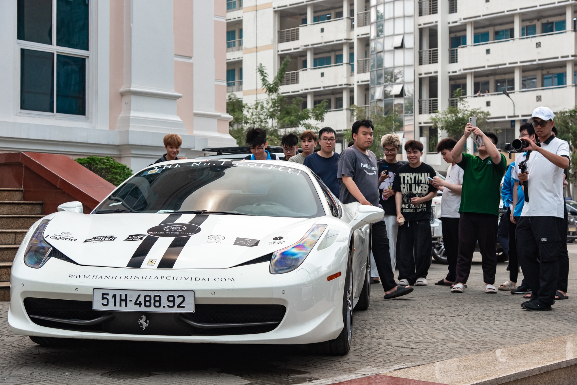 Dẫn đo&agrave;n Range Rover của &ocirc;ng Đặng L&ecirc; Nguy&ecirc;n Vũ: &lsquo;Sau h&ocirc;m nay mới l&agrave; thử th&aacute;ch lớn nhất, nhiều cung đường d&acirc;n phượt c&ograve;n chưa biết tới&rsquo;- Ảnh 8.