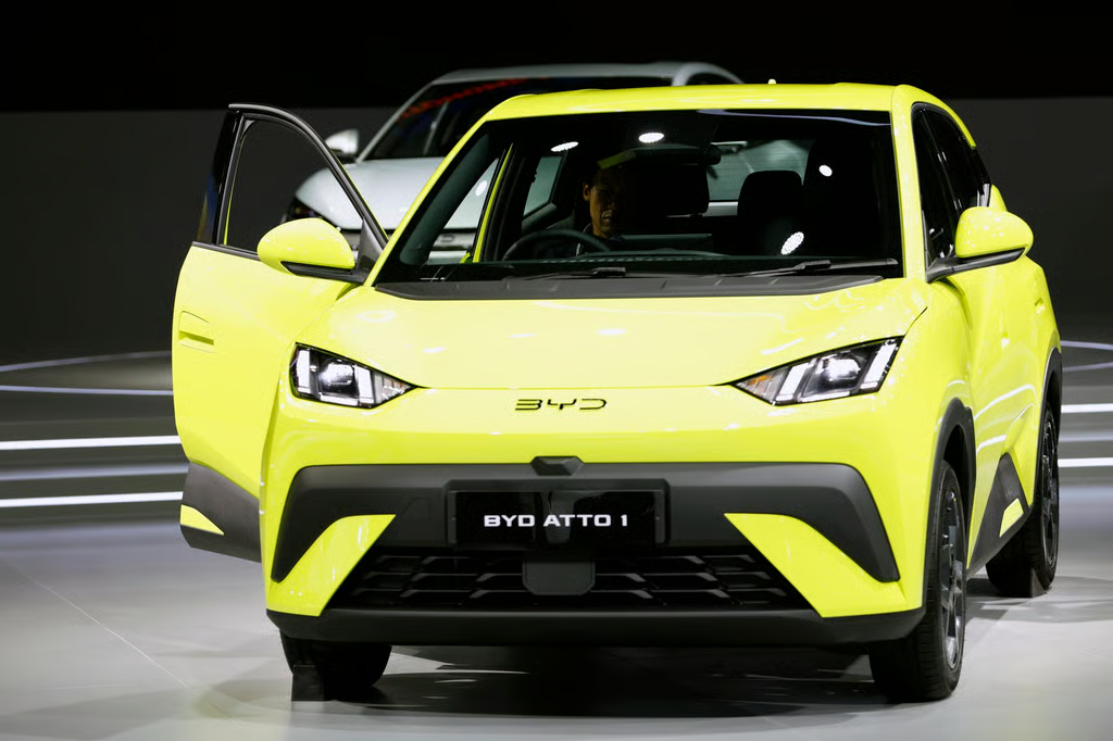 Tesla lấy lại ngôi vương xe điện từ BYD, không còn lợi thế trên sân nhà khiến hãng xe Trung Quốc giảm hơn 25% doanh số- Ảnh 3. Tesla lấy lại ngôi vương xe điện từ BYD, không còn lợi thế trên sân nhà khiến hãng xe Trung Quốc giảm hơn 25% doanh số- Ảnh 3.