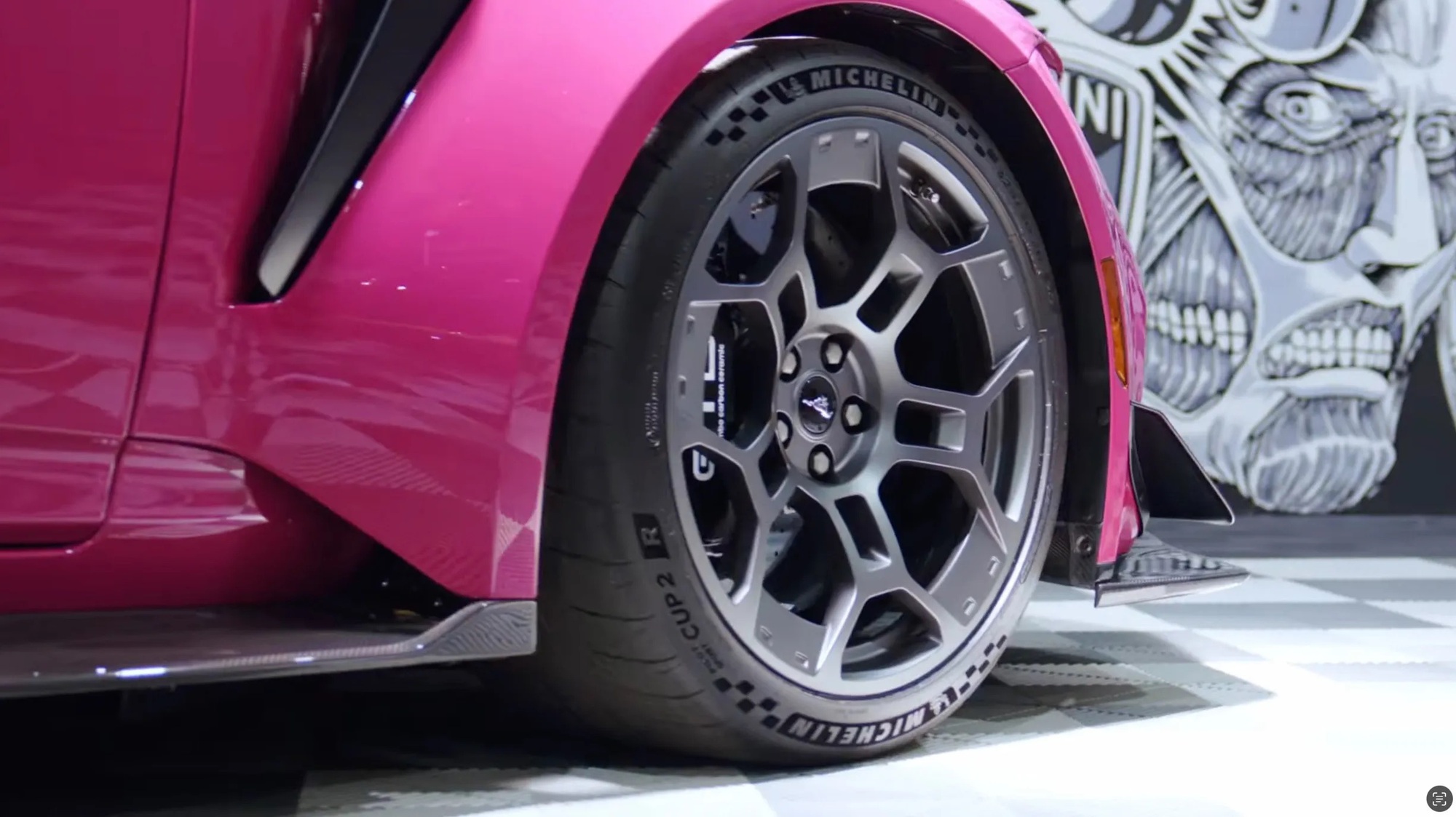 Chê Porsche 911 GT3 RS 'rác', đại gia Mỹ đặt mua Ford Mustang GTD màu của Porsche để bỏ tức- Ảnh 5. Chê Porsche 911 GT3 RS 'rác', đại gia Mỹ đặt mua Ford Mustang GTD màu của Porsche để bỏ tức- Ảnh 5.