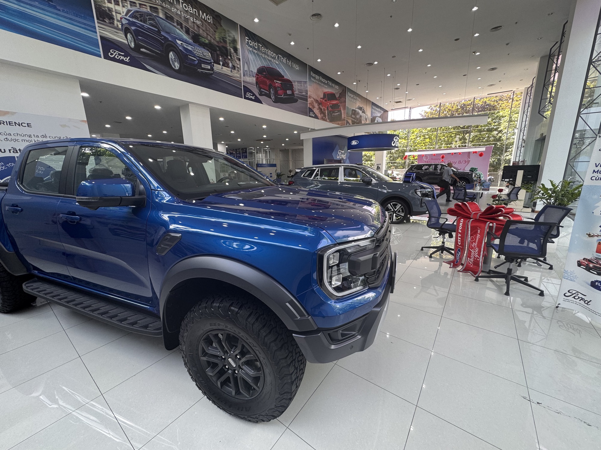 Doanh số xe chạy dầu diesel giảm một nửa, đại l&yacute; tồn kho lớn- Ảnh 1.