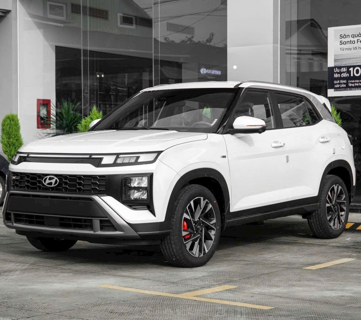 Doanh số Toyota Yaris Cross tăng vọt gần 4 lần, lật đổ vị thế của Hyundai Creta, tham vọng quay lại top xe bán chạy- Ảnh 4. Doanh số Toyota Yaris Cross tăng vọt gần 4 lần, lật đổ vị thế của Hyundai Creta, tham vọng quay lại top xe bán chạy- Ảnh 4.