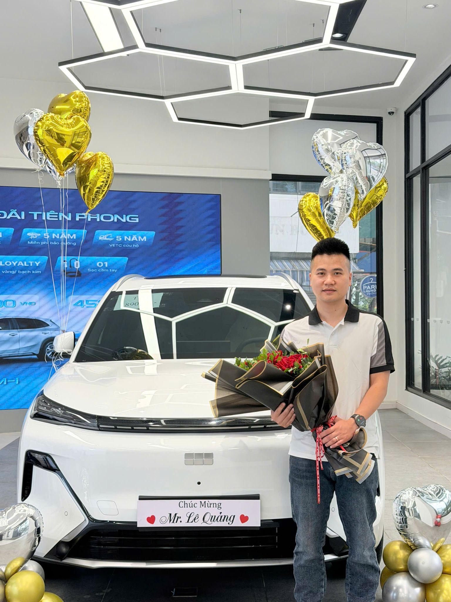 Geely EX5 EM-i v&agrave; EX2 qu&aacute; đắt kh&aacute;ch tại Việt Nam, h&atilde;ng gấp r&uacute;t đẩy nhanh tiến độ đ&aacute;p ứng kịp nhu cầu- Ảnh 3.