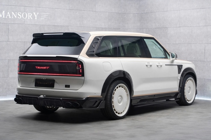 'Rolls-Royce Cullinan của Trung Quốc' lột x&aacute;c qua b&agrave;n tay Mansory- Ảnh 2.