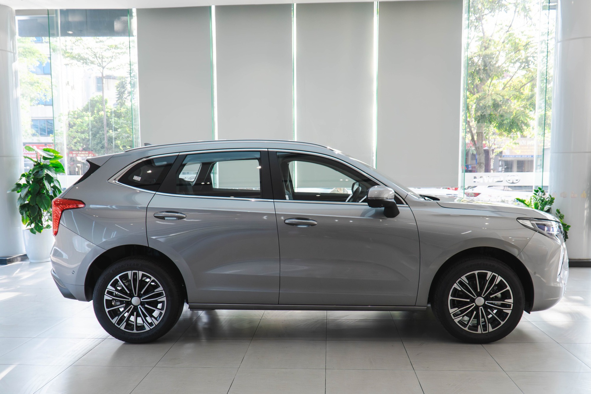 Haval Jolion giảm gi&aacute; tới 80 triệu đồng tại đại l&yacute;: Bản 'base' xuống dưới 600 triệu đồng, cạnh tranh Xforce v&agrave; Creta- Ảnh 4.