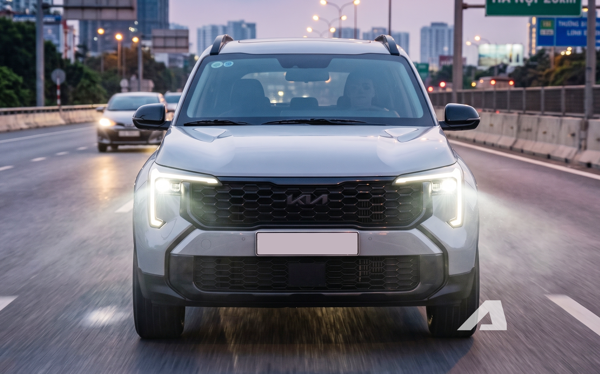 Kia Sonet đời mới lần đầu lộ diện tr&ecirc;n đường: Đổi khung gầm gi&uacute;p nội thất rộng hơn, dễ th&ecirc;m nhiều c&ocirc;ng nghệ hiện đại đấu Raize, Fronx- Ảnh 3.