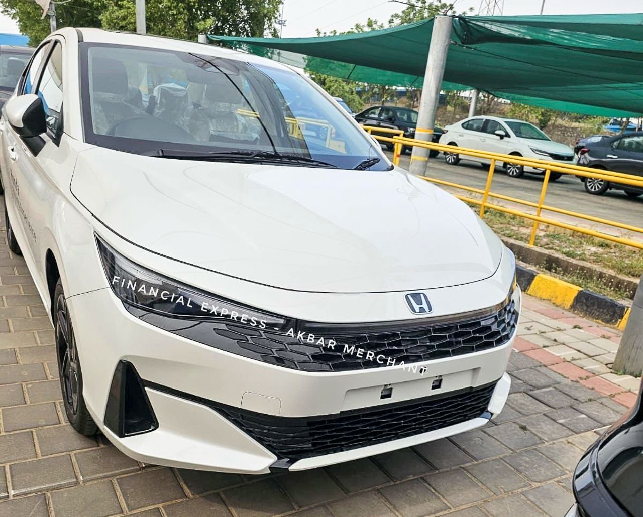 Honda City 2026 lộ diện kh&ocirc;ng che: Thiết kế mới thể thao hơn, th&ecirc;m c&ocirc;ng nghệ để đấu Vios v&agrave; Accent- Ảnh 1.