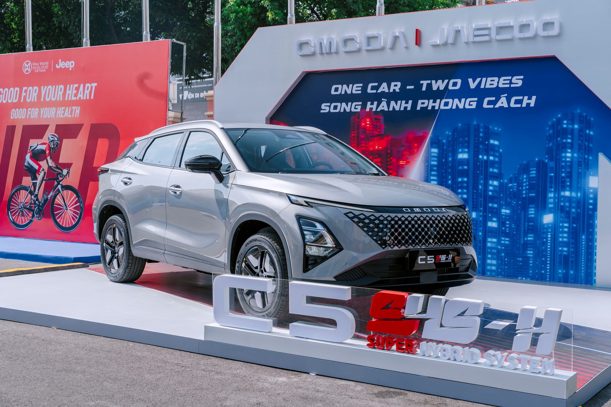 H&agrave;ng loạt SUV cỡ nhỏ giảm gi&aacute; mạnh, c&oacute; mẫu giảm cả trăm triệu, c&aacute;c xe nh&oacute;m dưới cũng phải d&egrave; chừng- Ảnh 4.