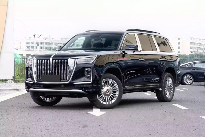 Chiếc SUV b&iacute; ẩn với m&aacute;i khổng lồ trong đo&agrave;n xe &ocirc;ng Trump ở Trung Quốc- Ảnh 3.