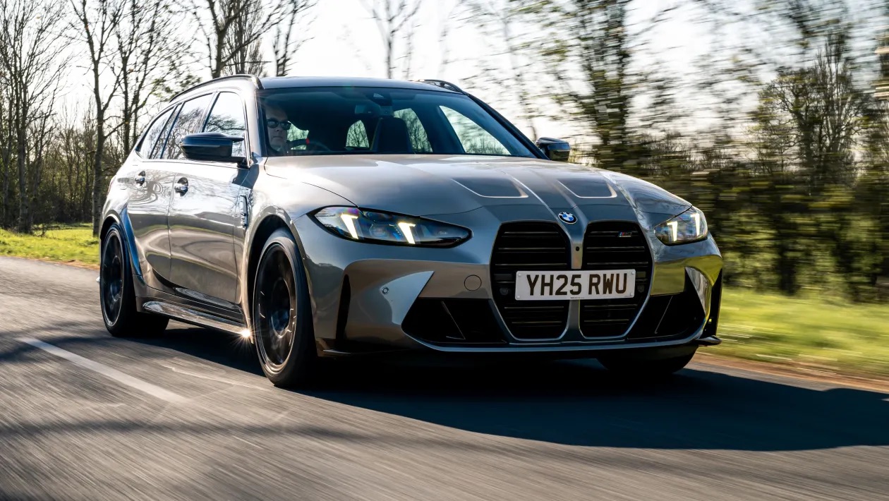 BMW M3 dáng độc đầu tiên về Việt Nam: Giá khó dưới 5,5 tỷ đồng, mạnh 530HP, màu sơn đắt hơn chiếc SHmode