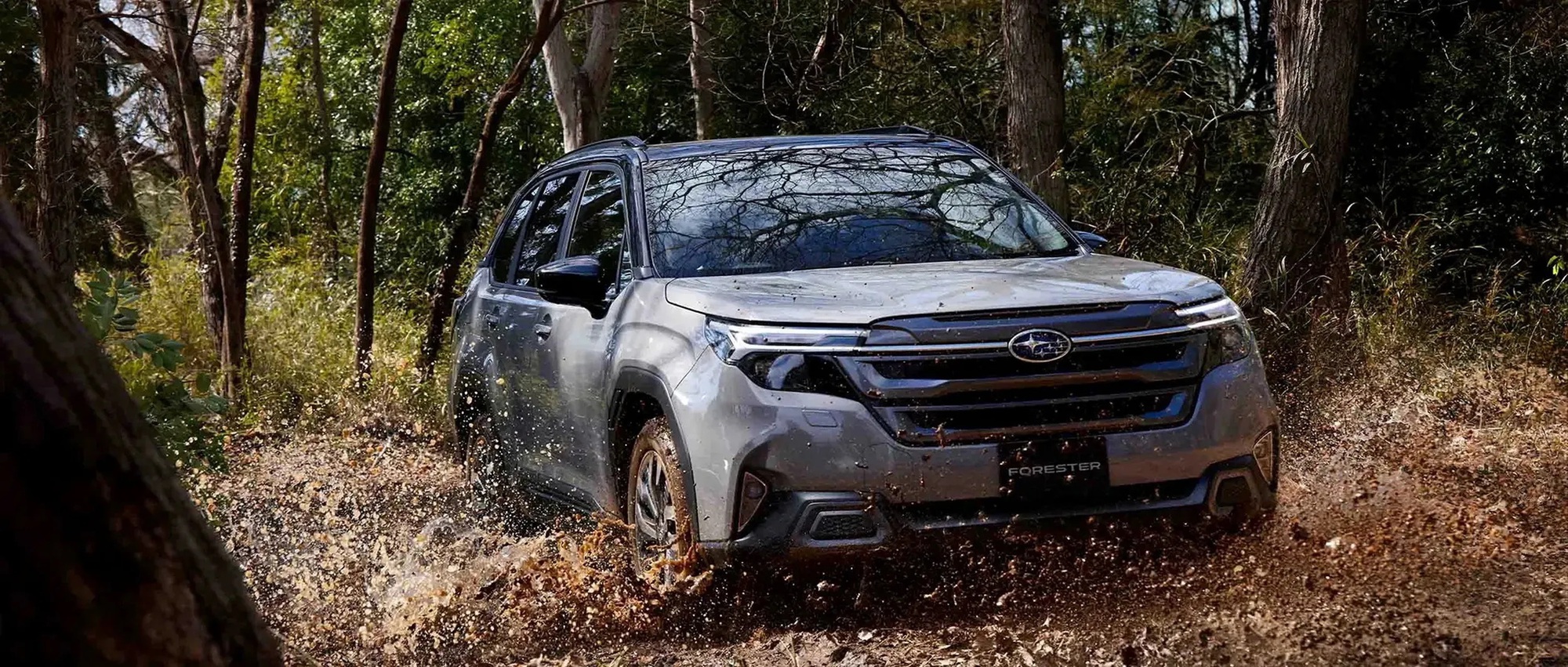 Subaru Forester 2026 ra mắt: Gi&aacute; quy đổi từ 638 triệu đồng, bản &lsquo;base&rsquo; cắt giảm nhưng vẫn xịn, 2 t&ugrave;y chọn động cơ, c&oacute; m&aacute;y hybrid sắp về Việt Nam- Ảnh 7.
