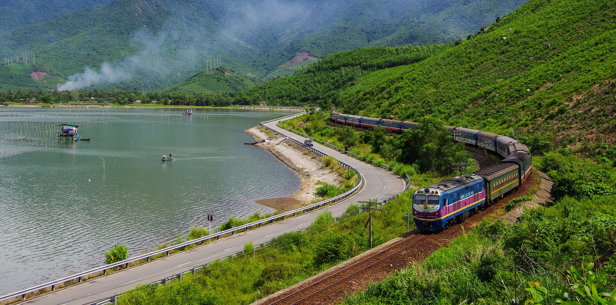 Chuyến t&agrave;u nhiều người phải tự lau cửa sổ trước khi chạy: L&yacute; do thật sự đằng sau- Ảnh 8.