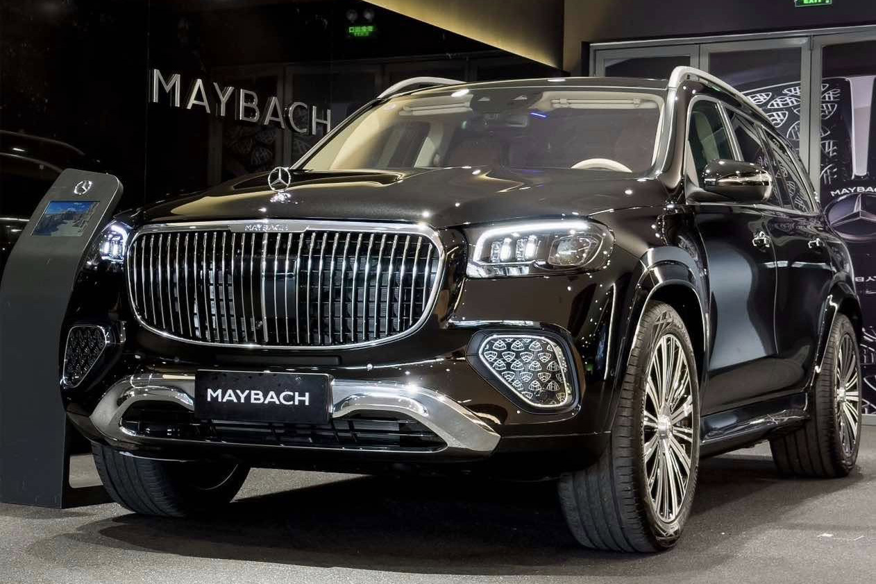 Lộ trang bị Mercedes-Maybach GLS 2026 bản rẻ hơn dễ ra mắt Việt Nam th&aacute;ng sau: Gi&aacute; dự kiến gần 9 tỷ đồng, th&ecirc;m tiện nghi, n&acirc;ng cấp ADAS- Ảnh 1.