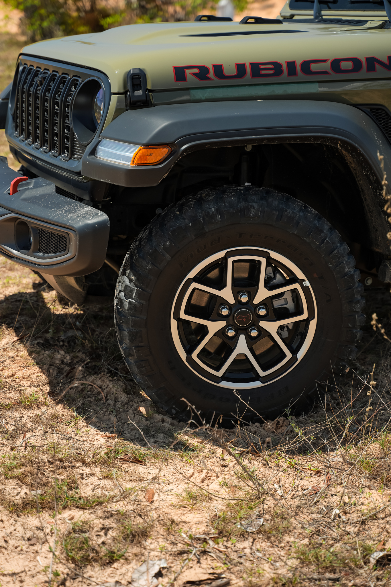 Ảnh thực tế Jeep Wrangler 2026 do THACO ph&acirc;n phối: M&aacute;y 2.0L, m&agrave;n h&igrave;nh lớn, c&oacute; ADAS, chốt gi&aacute; cuối th&aacute;ng n&agrave;y- Ảnh 7.