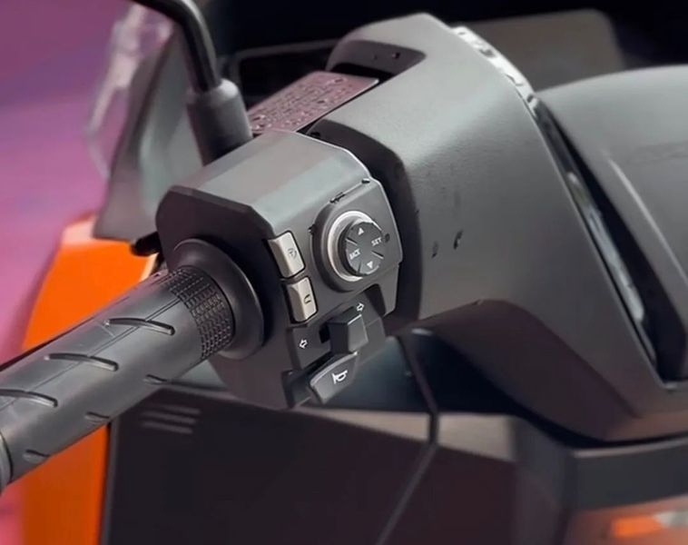 Honda NS150GX 2026 lộ diện: N&acirc;ng cấp cực mạnh về m&agrave;n h&igrave;nh v&agrave; giảm x&oacute;c, liệu c&oacute; g&acirc;y sốt nếu về Việt Nam?- Ảnh 4.