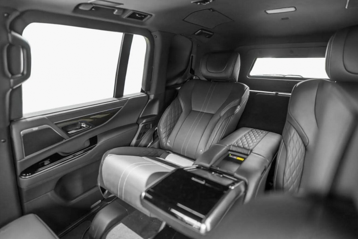 Kh&aacute;m ph&aacute; Lexus LX 700 chống đạn, chịu được đạn AK-47 v&agrave; cả lựu đạn- Ảnh 9.