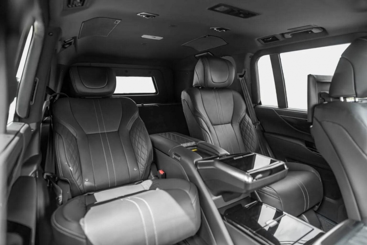 Kh&aacute;m ph&aacute; Lexus LX 700 chống đạn, chịu được đạn AK-47 v&agrave; cả lựu đạn- Ảnh 10.