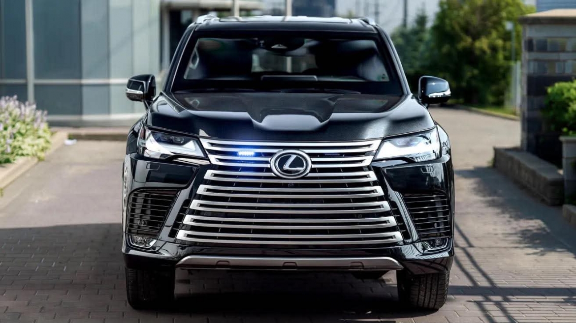Kh&aacute;m ph&aacute; Lexus LX 700 chống đạn, chịu được đạn AK-47 v&agrave; cả lựu đạn- Ảnh 7.