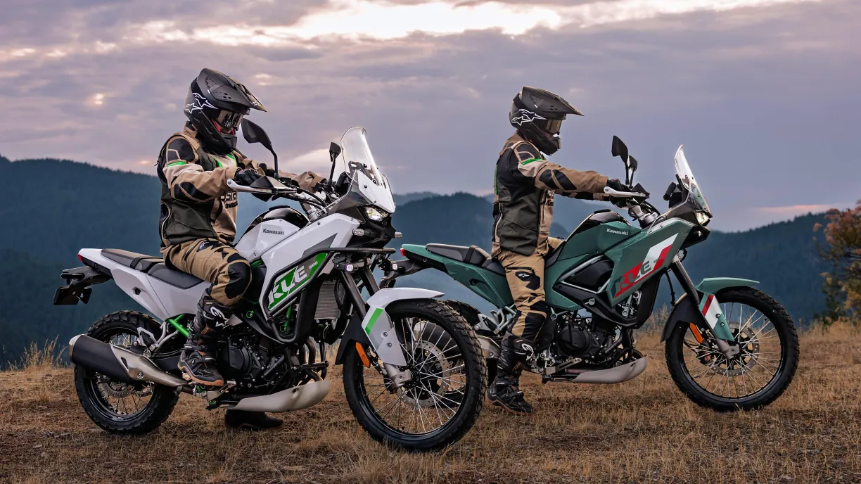 Kawasaki KLE500 ra mắt Việt Nam: Gi&aacute; hơn một nửa SH 350i nhập &Yacute;, phả hơi n&oacute;ng l&ecirc;n Honda NX500 trong ph&acirc;n kh&uacute;c m&ocirc; t&ocirc; đi phượt- Ảnh 1.