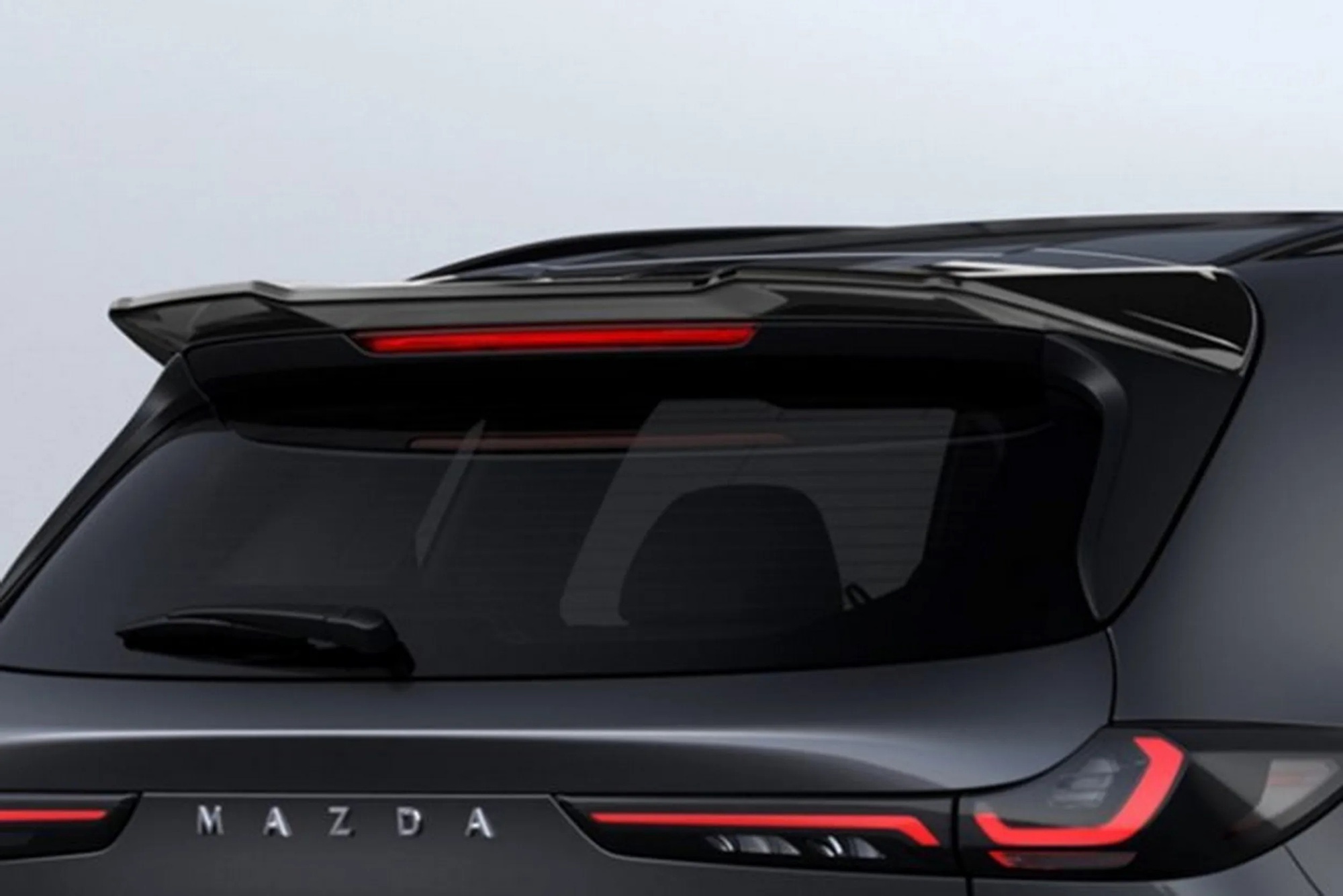 Mazda CX-5 2026 lần đầu c&oacute; g&oacute;i độ: Gi&aacute; từ hơn 73 triệu đồng, thiết kế hầm hố, chắn b&ugrave;n như xe đua, sẽ bổ sung cả giảm x&oacute;c v&agrave; phanh xịn- Ảnh 13.