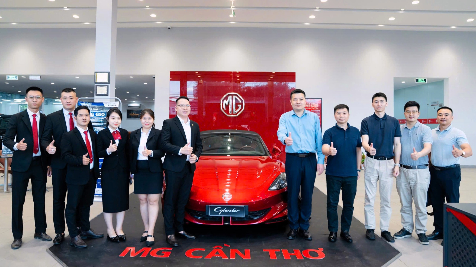 MG Việt Nam thay tướng, h&eacute; lộ dải sản phẩm mới c&oacute; cả PHEV, HEV, hướng tới lắp r&aacute;p trong nước- Ảnh 2.