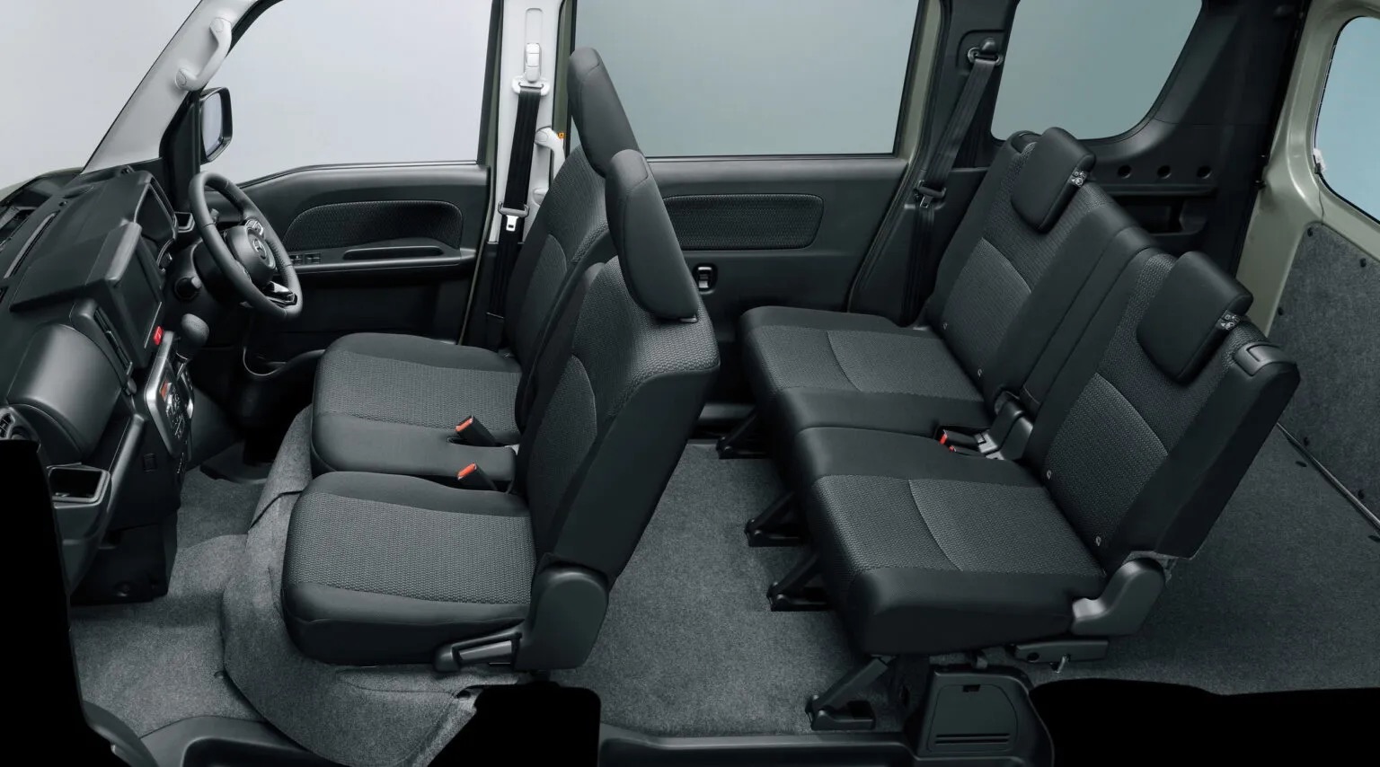 Xe Mazda rẻ nhất c&oacute; gi&aacute; quy đổi từ hơn 220 triệu đồng, d&aacute;ng như &lsquo;Su c&oacute;c&rsquo;, t&ugrave;y chọn 4WD, c&oacute; ADAS- Ảnh 6.