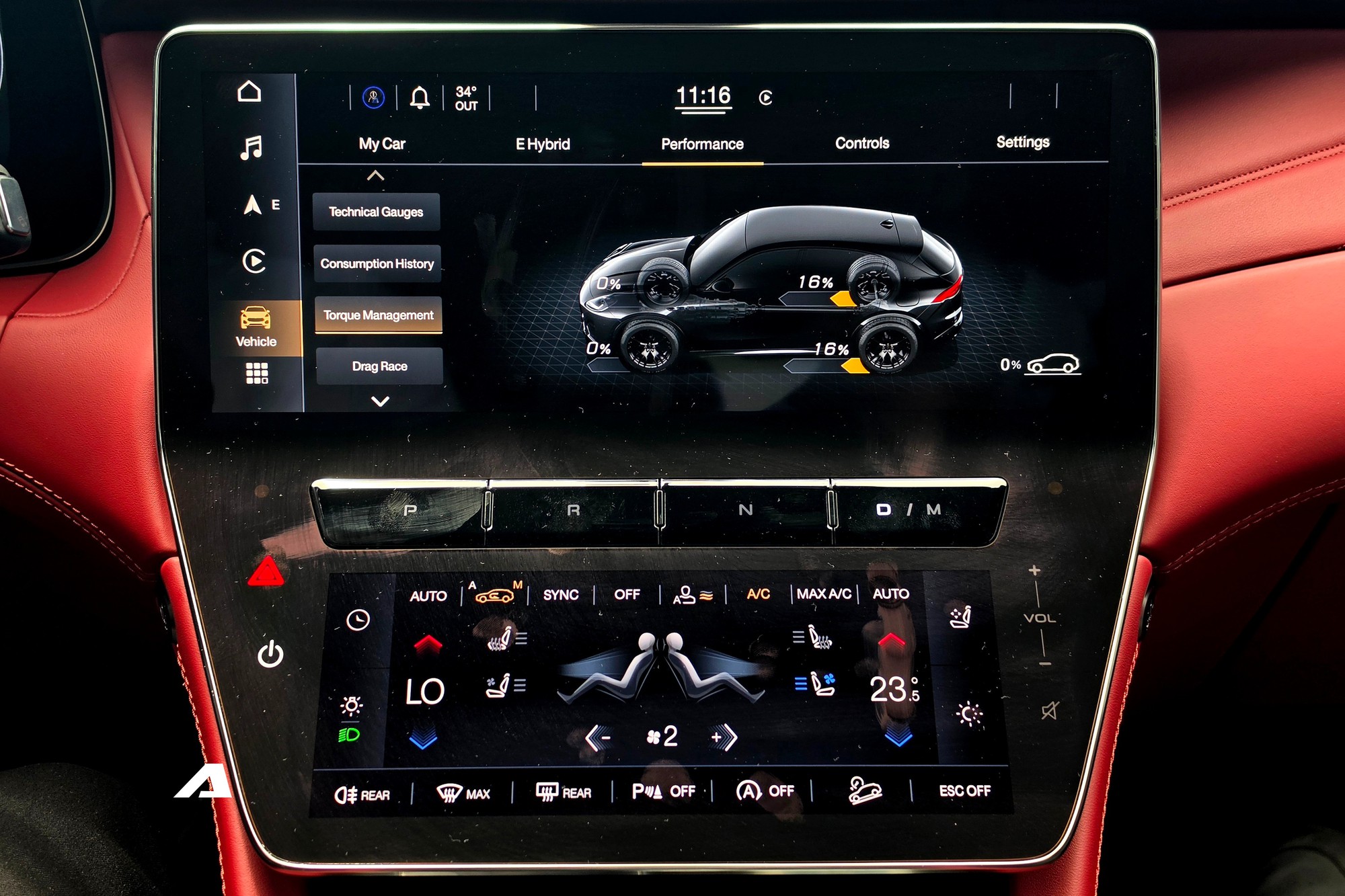 Cầm l&aacute;i Maserati Grecale 2026: Ngập tr&agrave;n 'đồ hiệu', kh&ocirc;ng d&agrave;nh cho số đ&ocirc;ng- Ảnh 4.