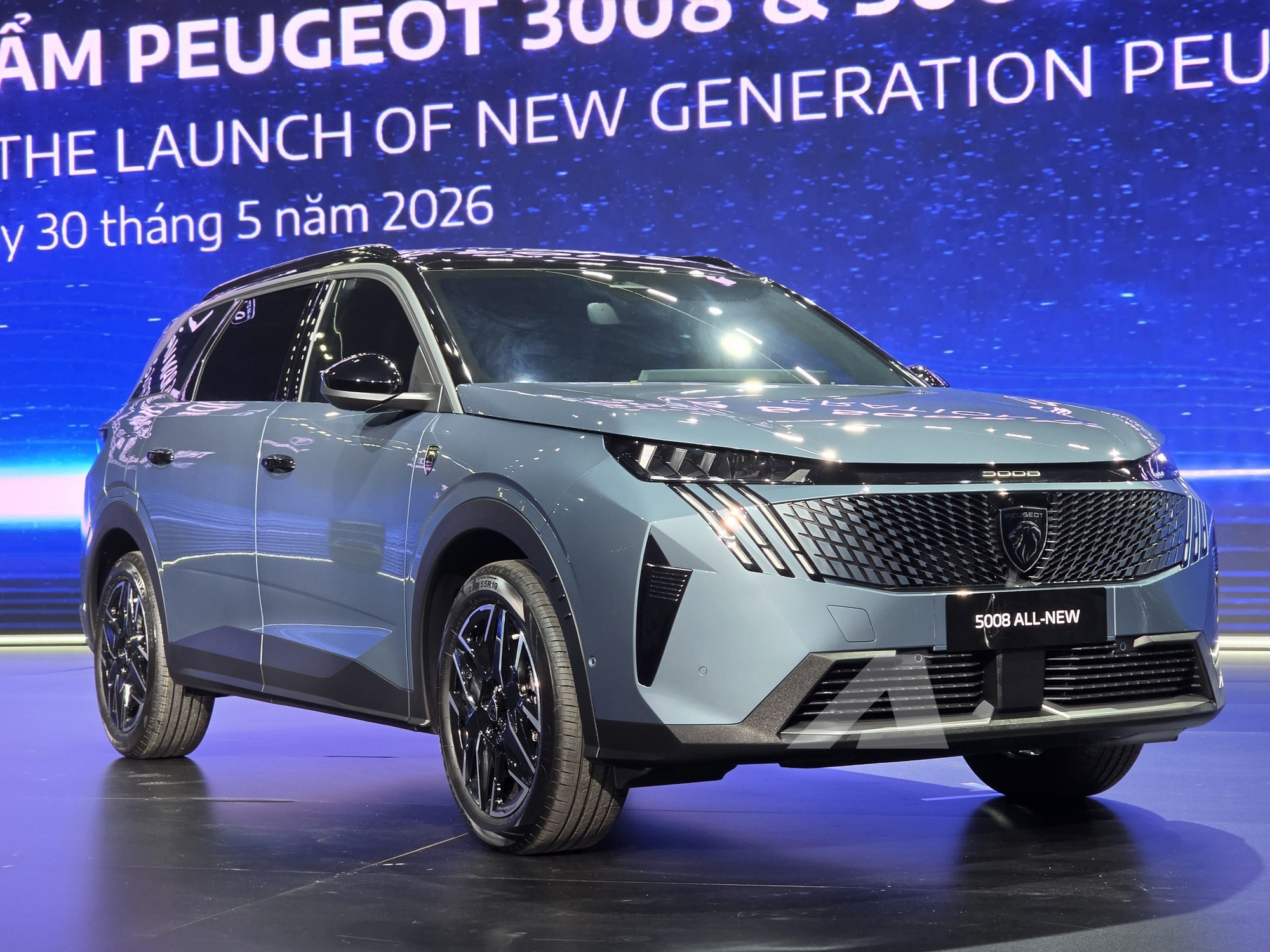 Peugeot 3008 v&agrave; 5008 thế hệ mới ra mắt Việt Nam: Gi&aacute; từ 1,279 tỷ, m&agrave;n h&igrave;nh 21 inch, c&ocirc;ng nghệ ngập tr&agrave;n, phả hơi n&oacute;ng l&ecirc;n CR-V, Santa Fe- Ảnh 4.